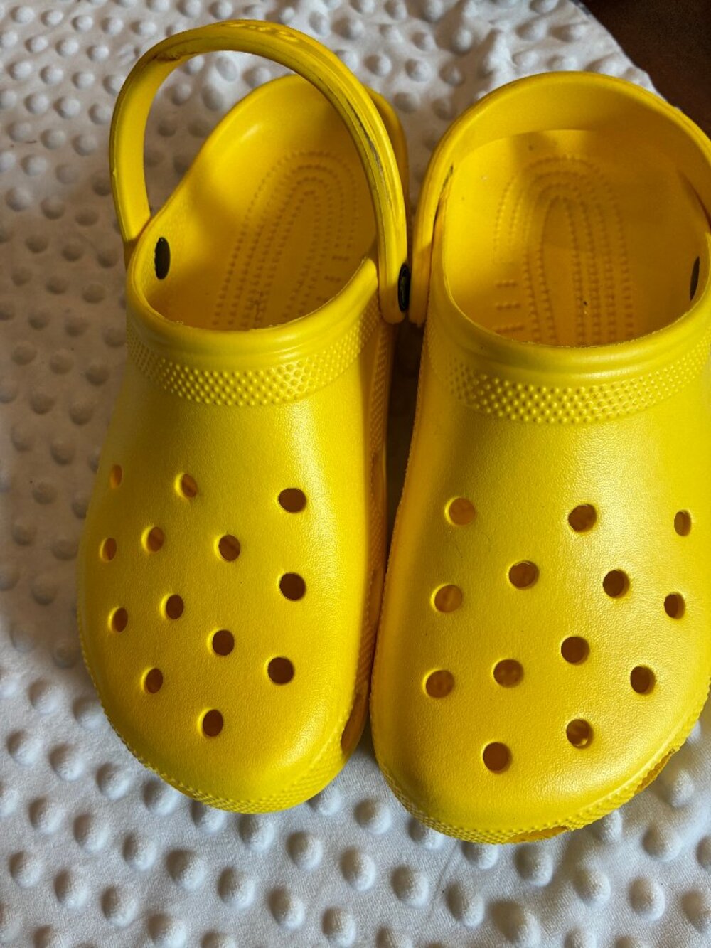 Crocs Yellow  Shoes Sandals Clogs Unisex W 10 Men 8